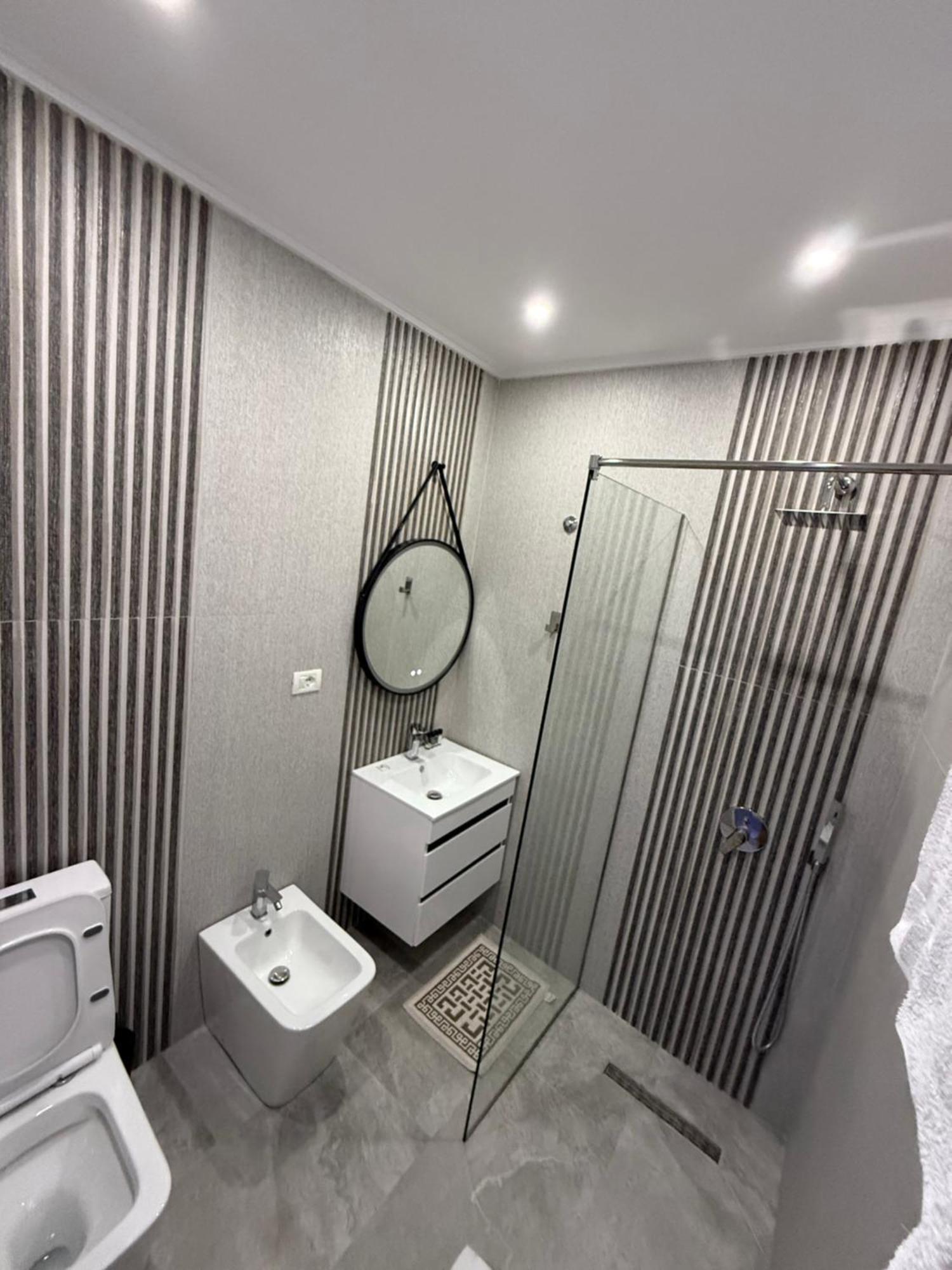 Euro Hotel *